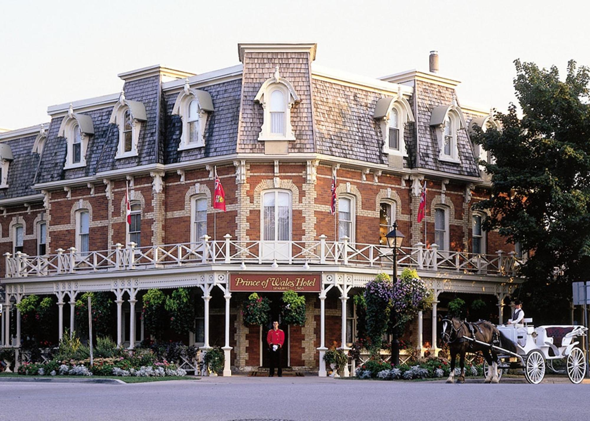 hotel-prince-of-wales-niagara-on-the-lake-canada-season